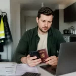 Ar įmanoma gauti paskolą dirbant užsienyje?